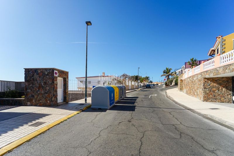 Foto ec116c0f-b53b-4a9f-8635-f84111130c42. Residential plot in calle datana 6 in Arguineguín Mogán
