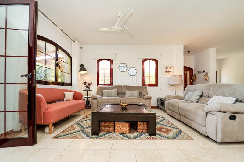 Foto 1c30b51d-735d-49f6-bad8-ba645f761bd3. Chalet dans el salobre(campo golf) dans Salobre Golf San Bartolomé de Tirajana