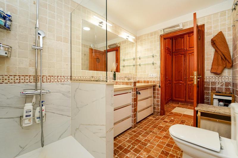 Foto ef671960-bdb5-4437-85e6-4ff7d8a5f44c. Chalet dans el salobre(campo golf) dans Salobre Golf San Bartolomé de Tirajana