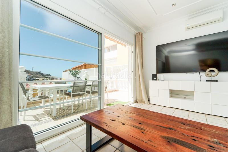 Foto abba1736-8bcb-452d-8d68-8d944418168b. Casa adosada en calle tara 16 amplia casa adosada de 6 dormitorios con apartamento independiente, vistas al mar y azotea en Arguineguín en Mogán