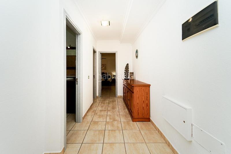 Foto d1b2e368-1083-4f34-999e-1ece38d03787. Casa adosada en calle tara 16 amplia casa adosada de 6 dormitorios con apartamento independiente, vistas al mar y azotea en Arguineguín en Mogán