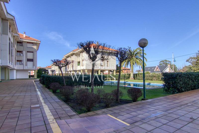 Foto 0cb411d7-1543-4372-8d69-a537f62c020e. Zweistöckige wohnung in calle comillas 66 in Suances