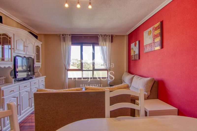 Foto 1fc2ef6e-2eae-4232-8114-9bcc27a60266. Zweistöckige wohnung in calle comillas 66 in Suances