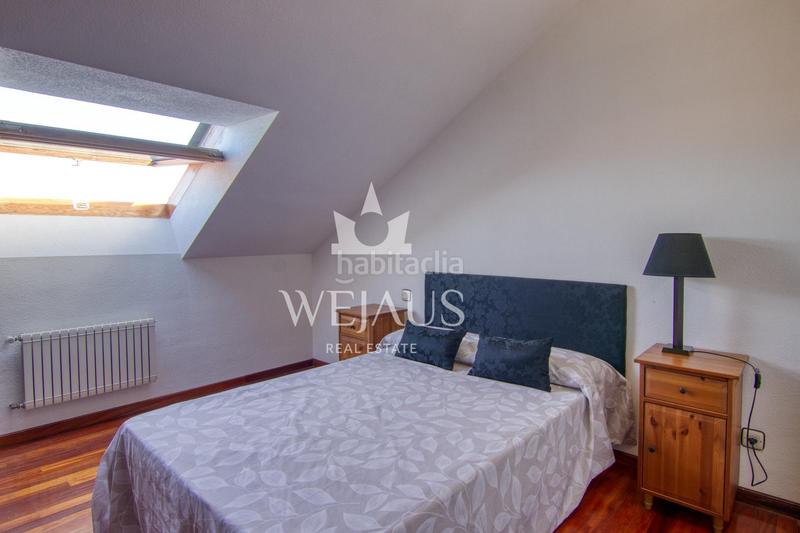 Foto 2c4d3082-2a0c-4171-810e-ad25bb9db14a. Zweistöckige wohnung in calle comillas 66 in Suances