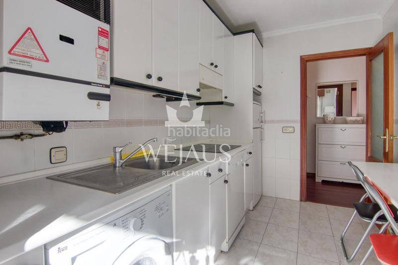 Foto 41fb6c02-112a-41f5-b1d2-7f7c40ac4cf3. Zweistöckige wohnung in calle comillas 66 in Suances