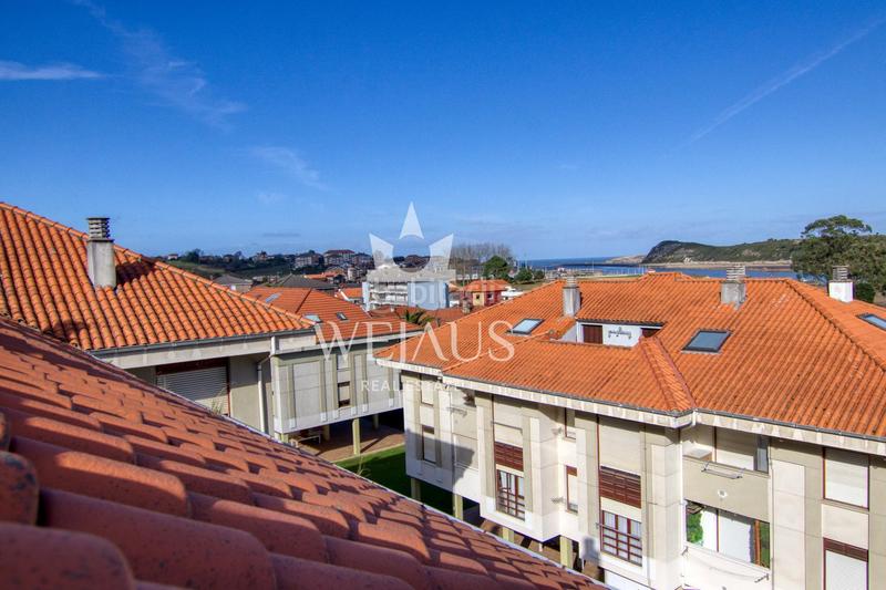 Foto 4f7e2dbe-a327-481f-ab66-5b4015165458. Zweistöckige wohnung in calle comillas 66 in Suances