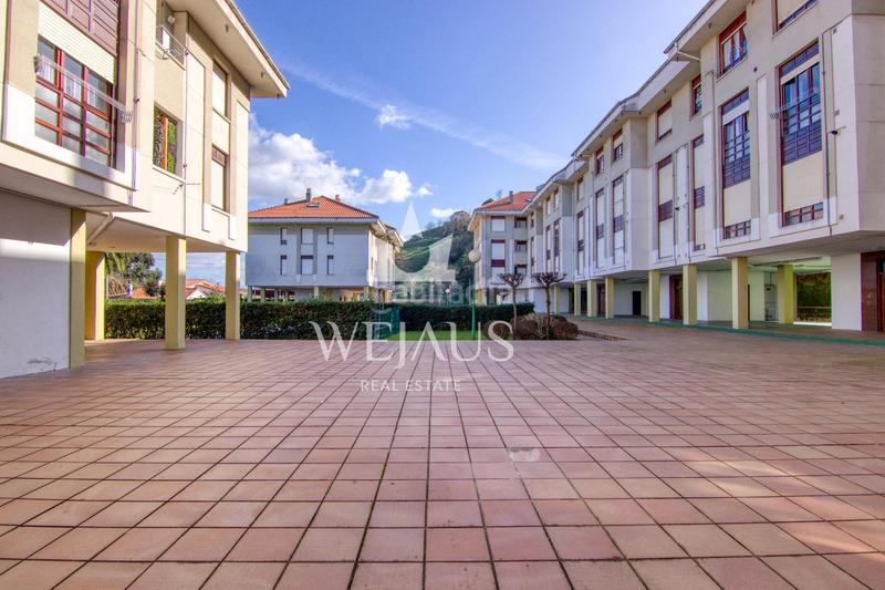 Foto 7a4cb036-b74f-463e-b258-a8a1eeca028d. Zweistöckige wohnung in calle comillas 66 in Suances