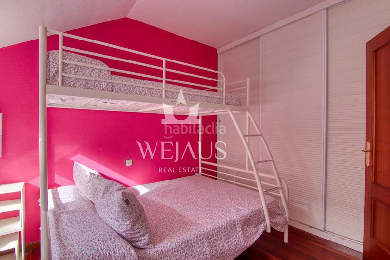 Foto 8033358c-1d83-4570-904d-32c340c54ba2. Zweistöckige wohnung in calle comillas 66 in Suances