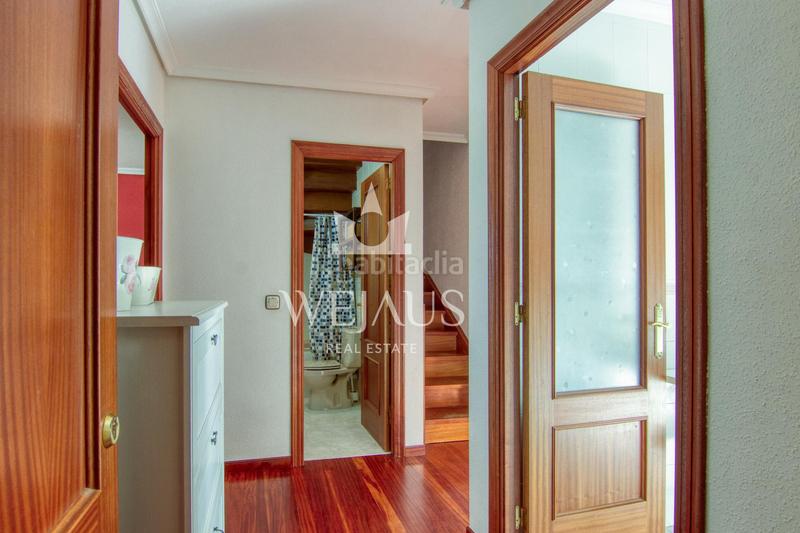 Foto ac692425-20ac-4aed-a4ec-6a1ba3aaf470. Zweistöckige wohnung in calle comillas 66 in Suances