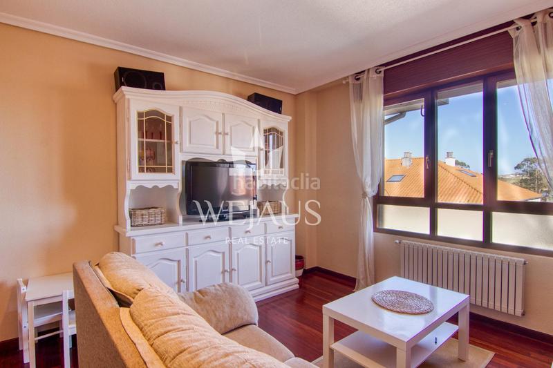 Foto ce434666-d128-4950-a001-04a8dab17caa. Zweistöckige wohnung in calle comillas 66 in Suances