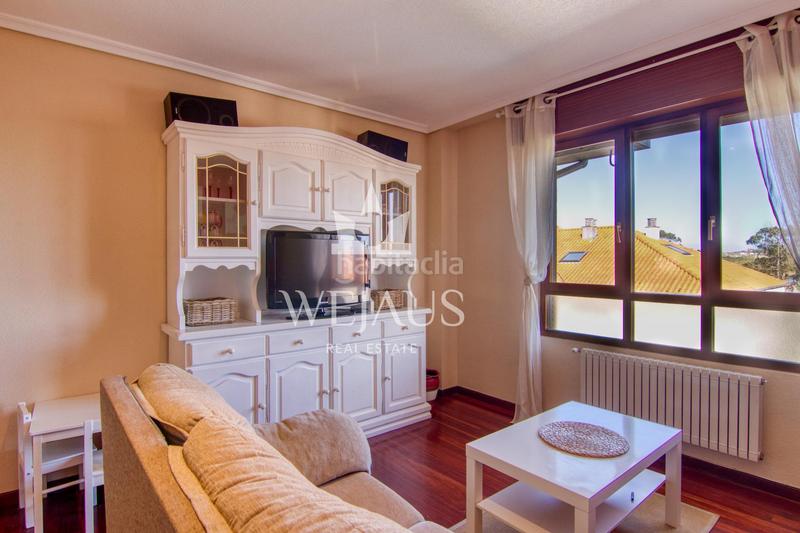 Foto d0ebd54f-4f31-4494-a89f-46144caaf0fa. Zweistöckige wohnung in calle comillas 66 in Suances