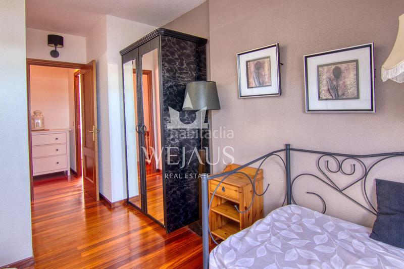 Foto d650b4cf-7505-4e62-8731-fc7aa9e2723c. Zweistöckige wohnung in calle comillas 66 in Suances