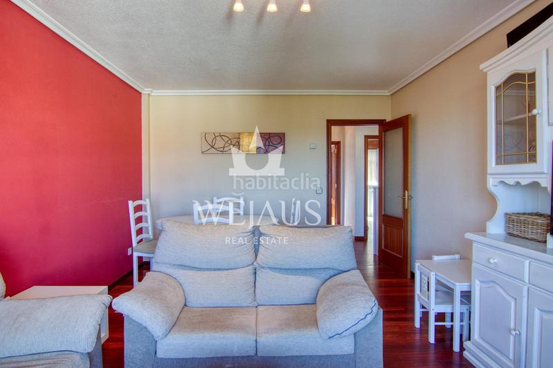 Foto e5a3b771-8313-4585-b259-3796526e70a9. Zweistöckige wohnung in calle comillas 66 in Suances