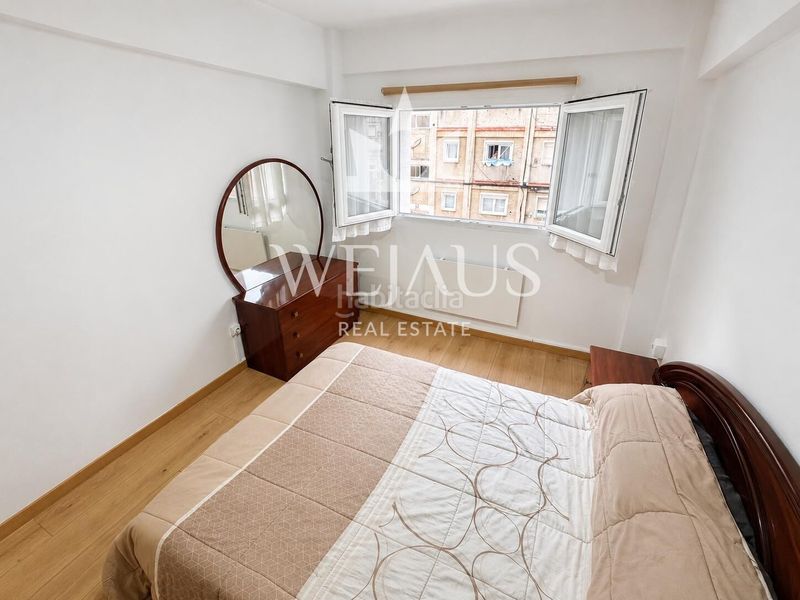 Foto 04bd86f2-6249-4215-9579-809e83459b7d. Lloguer pis a Los Castros Santander