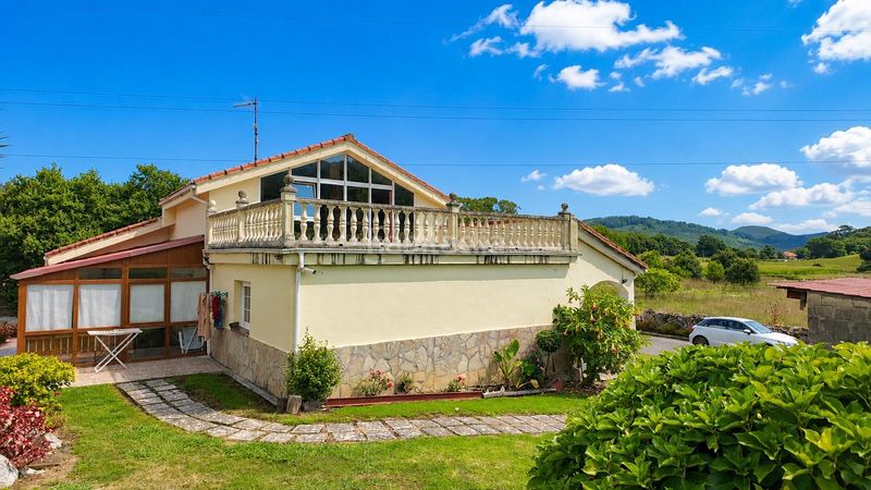 Foto 9708a4e1-7b69-4ec2-98fb-267c2c77bb05. Casa a Arnuero