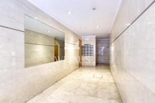 Appartamento in Calle del general moscardó 7. Gran piso en zona de calle castilla