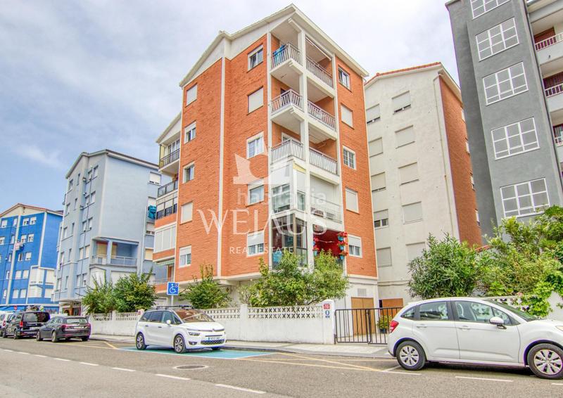 Foto 014212e2-6fa2-40bd-9d6c-9974d46f9432. Piso en calle del doctor enrique oti 4 piso con vistas al mar en Suances