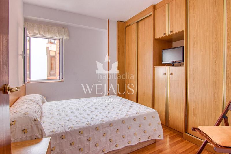 Foto bdf2b1fc-3294-40ca-8024-b4b726c2a77b. Piso en calle del doctor enrique oti 4 piso con vistas al mar en Suances