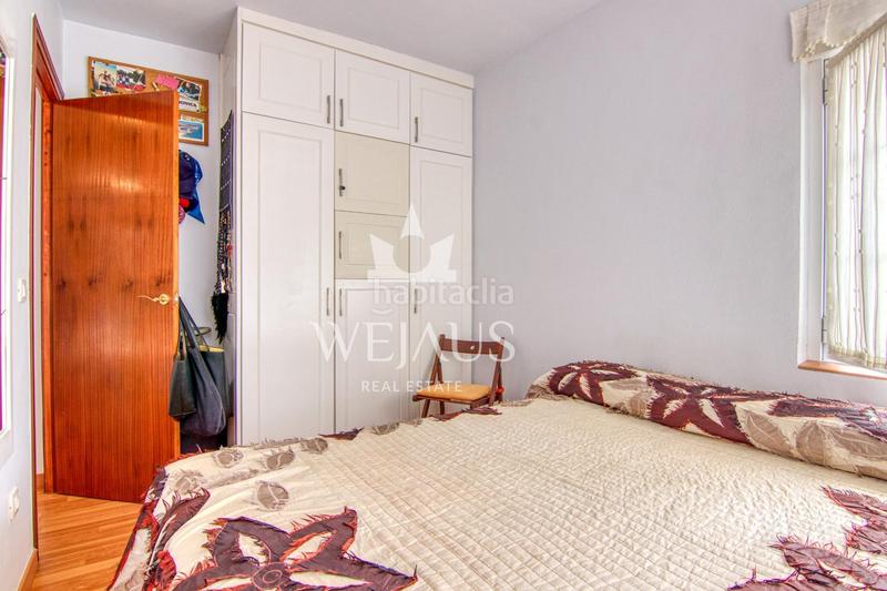 Foto e7120d96-6384-442d-a77b-6a3825eb2e38. Piso en calle del doctor enrique oti 4 piso con vistas al mar en Suances