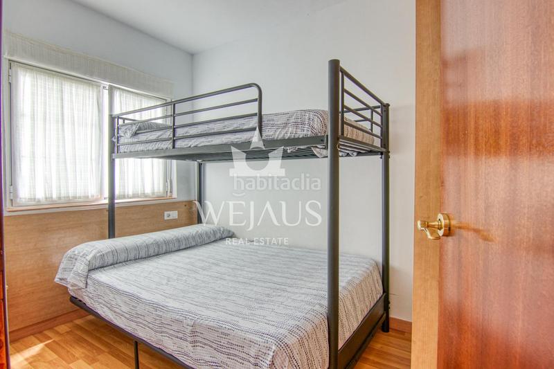 Foto a87534df-5627-41e8-8fb6-26dcf36a5760. Piso en calle del doctor enrique oti 4 piso en venta con vistas al mar en Suances