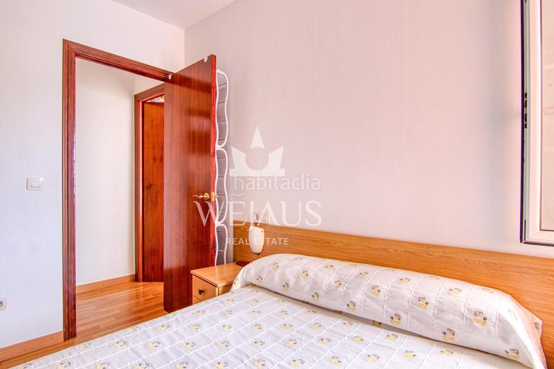 Foto c391c89f-05eb-4b48-b189-5fb9db554ff7. Piso en calle del doctor enrique oti 4 piso en venta con vistas al mar en Suances