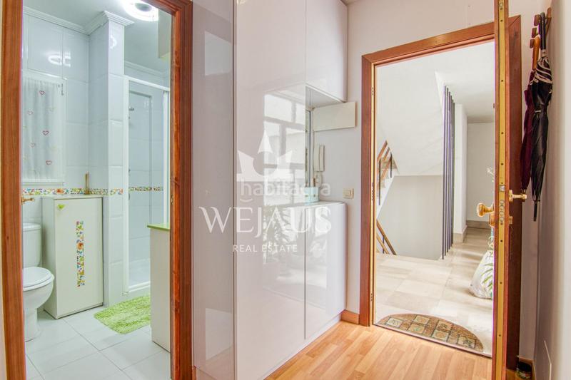 Foto e4d06aee-0acd-4b4d-b132-b30a84c92061. Piso en calle del doctor enrique oti 4 piso en venta con vistas al mar en Suances