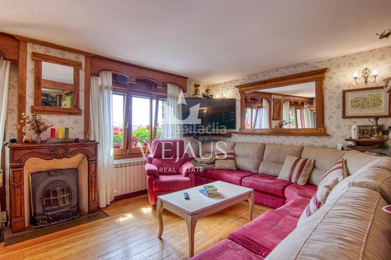 Foto dbc51a92-992d-41b1-aa77-a1041b8d47dd. Chalet en plaza espinilla 20 casa de cuento espectacular en campoo en Hermandad de Campoo de Suso