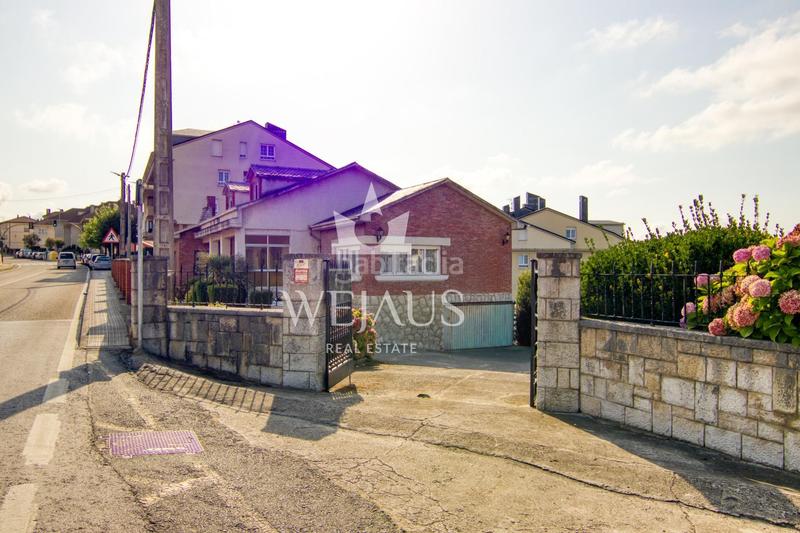 Foto c5d21e75-217e-4018-9795-7bf3eb343178. Casa en barrio cotera (la) 1 impresionante casa con terreno urbano en Piélagos