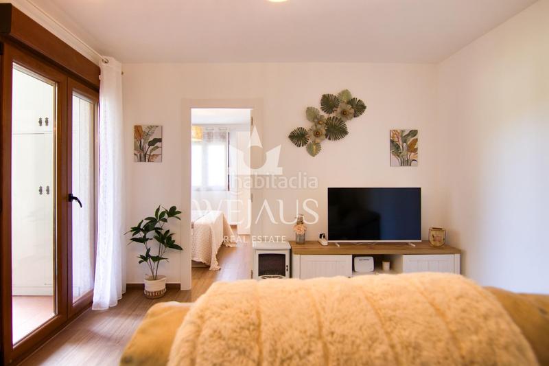 Foto 19db9158-1f97-4f36-a5b2-5556fc539008. Piso en calle de isaac peral 7 impecable piso a un paso de la playa en Suances