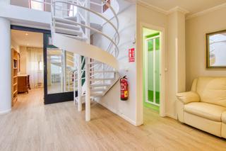 Appartement à Calle fronton 1. Amplio piso en el centro