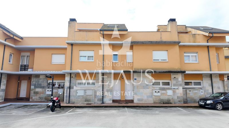 Foto afde98ca-71fa-4fd9-a375-ce3576fb5eb0. Casa adossada amb calefacció aparcament a Cudón Miengo