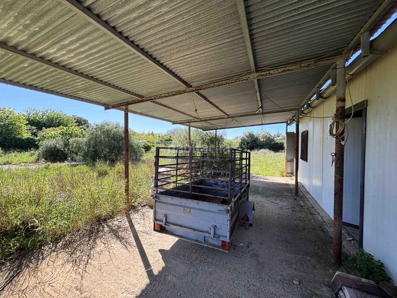 Foto f5ddb01e-e243-4618-a146-61ce16e9f270. Finca rústica a Malcocinado