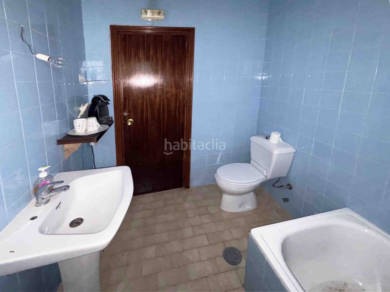 Foto 4d9f5606-9483-443b-8c2b-699b975d0a06. Local comercial a Benalup