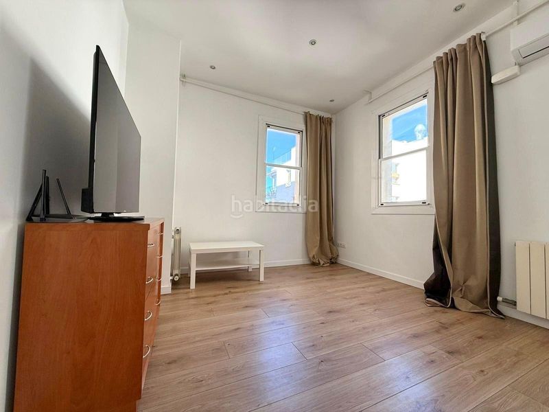 Foto 9de1ca35-153f-411d-b8c5-4da19ea44543. Pis a Barceloneta Barcelona