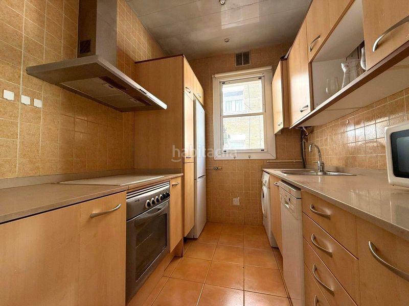 Foto a0a4ce6b-1b4f-4a34-8c58-0d9b3886665e. Pis a Barceloneta Barcelona