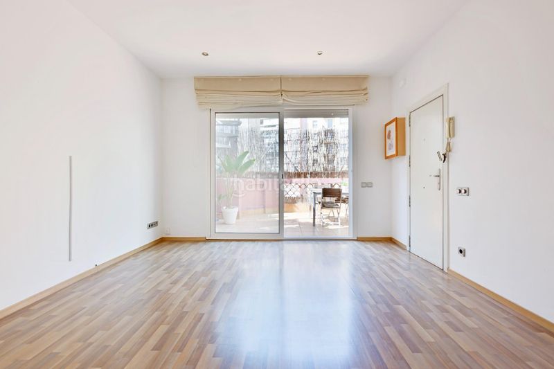 Foto 1a321679-70dc-4b20-a256-631245400b71. Ático  en venta en carrer de déu i mata, 142, Barri de les Corts en Barcelona