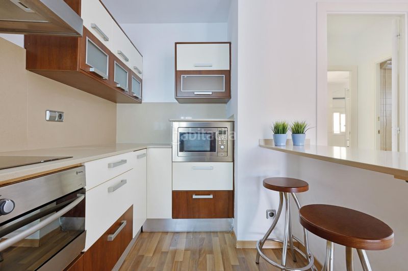 Foto 1b023dbc-4a55-46ad-8141-3e2a0bb6ee93. Ático  en venta en carrer de déu i mata, 142, Barri de les Corts en Barcelona