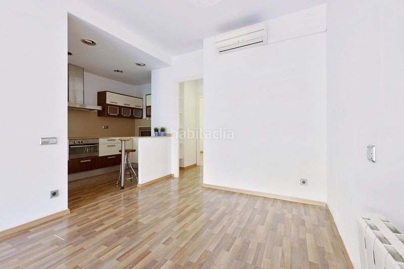 Foto 52432802-7c55-4e93-a5b2-5833dadad012. Ático  en venta en carrer de déu i mata, 142, Barri de les Corts en Barcelona