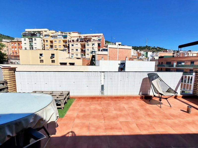 Foto 97987d60-de1d-4a71-a434-c52e6d9087f8. Àtic a Roquetes Barcelona