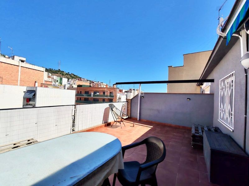 Foto fe304709-e7d4-4580-ac4f-d571f4ae3319. Àtic a Roquetes Barcelona