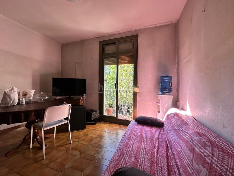 Foto 8cbbf1bf-435d-44df-aecc-bc095bca91d8. Apartament a Sant Antoni Barcelona