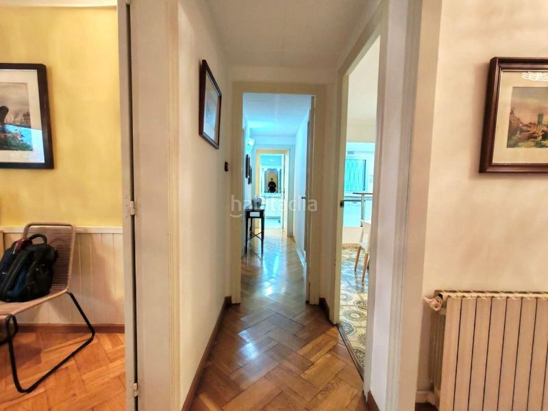 Foto 0f6bb23d-4a72-458b-a5ef-e39db173b759. Planta baixa a La Font d´en Fargues Barcelona