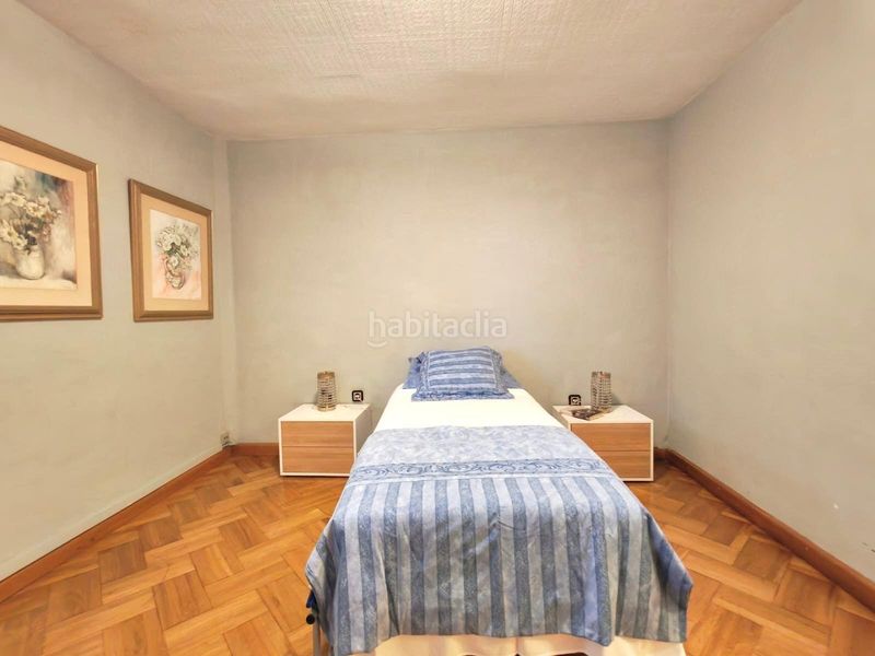 Foto 2a1a2825-d9e2-4107-91ee-3324adf370bd. Planta baixa a La Font d´en Fargues Barcelona