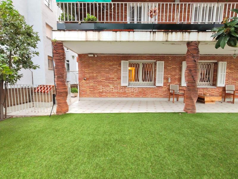 Foto 67770b2b-5048-4fbf-b278-affe11363a5f. Planta baixa a La Font d´en Fargues Barcelona