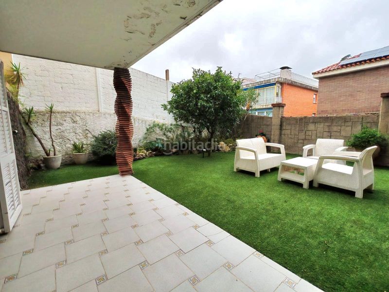 Foto b66b5614-5445-4921-8fdf-6af864747243. Planta baixa a La Font d´en Fargues Barcelona