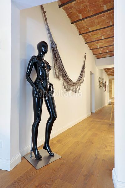 Foto 6adf1096-8601-4597-8a9e-b0c75d0fba15. Apartament a St. Pere - Sta. Caterina - El Born Barcelona