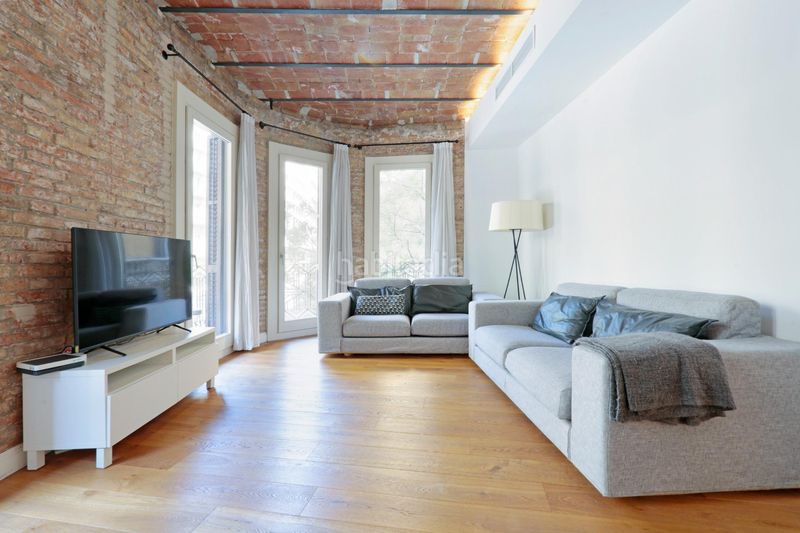 Foto 76d820f3-8d7f-4fbc-8fbd-83c2449aeb81. Apartament a St. Pere - Sta. Caterina - El Born Barcelona