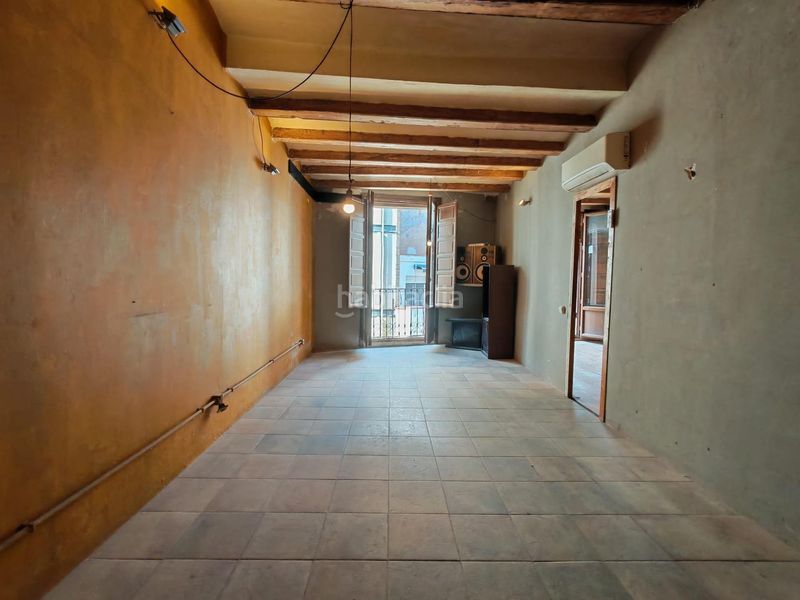 Foto 1cabf911-5da2-4a21-906a-d25623f4d4e0. Apartament amb aparcament a Raval Barcelona