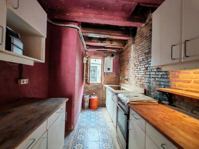 Foto 79905c54-cf07-411f-a34c-3a95307120cb. Apartament amb aparcament a Raval Barcelona