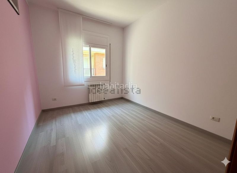Foto 056969bb-8cf4-44d4-aa2d-5b8d2c18fff4. Planta baixa a La Salut Barcelona